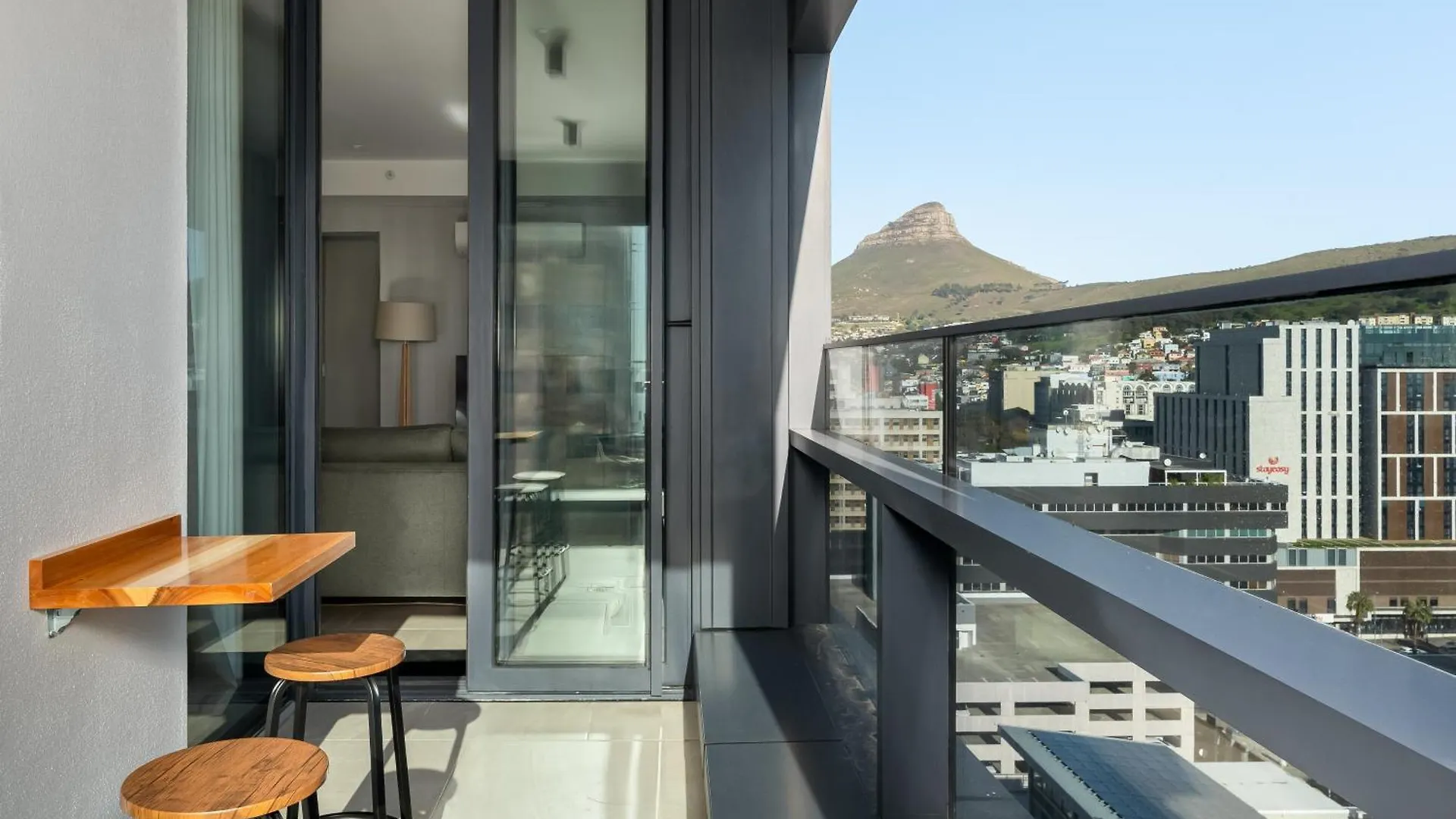 The Rubik Luxury Apartments Le Cap